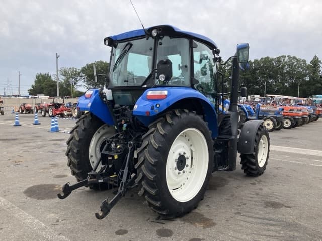 Tractor — Auction (lot 8459-2256)