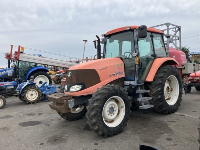Tractor — Auction (lot 8459-2261)