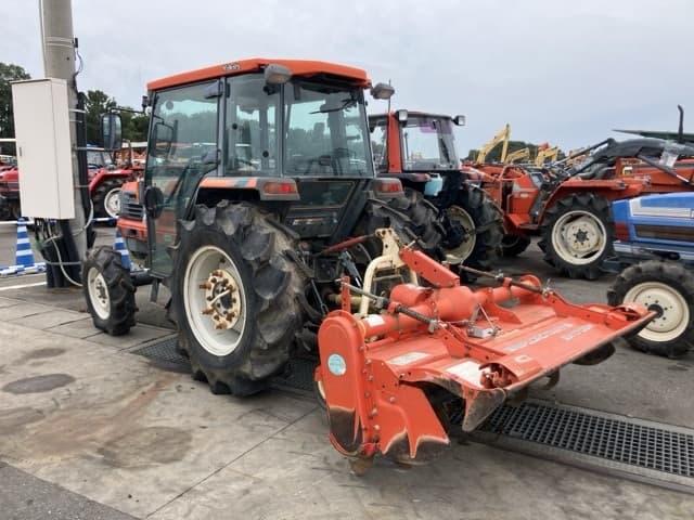 Tractor — Auction (lot 8459-2262)