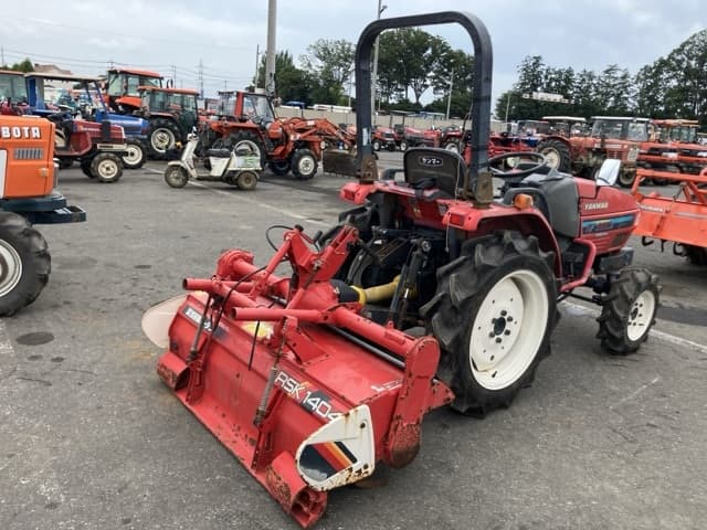 Tractor — Auction (lot 8459-2265)
