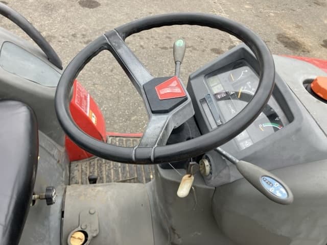 Tractor — Auction (lot 8459-2265)