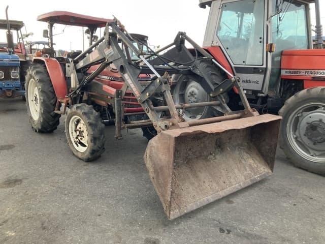 Tractor — Auction (lot 8459-2268)