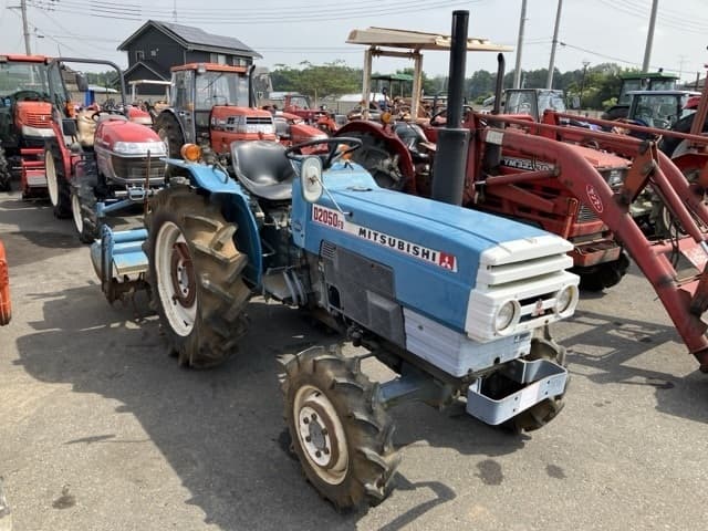 Tractor — Auction (lot 8459-2283)