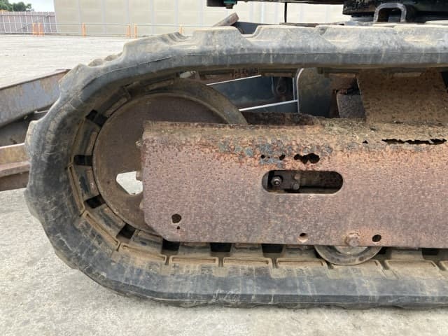 MINI EXCAVATOR — Auction (lot 8459-23)