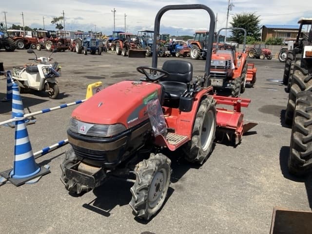 Tractor — Auction (lot 8459-2309)
