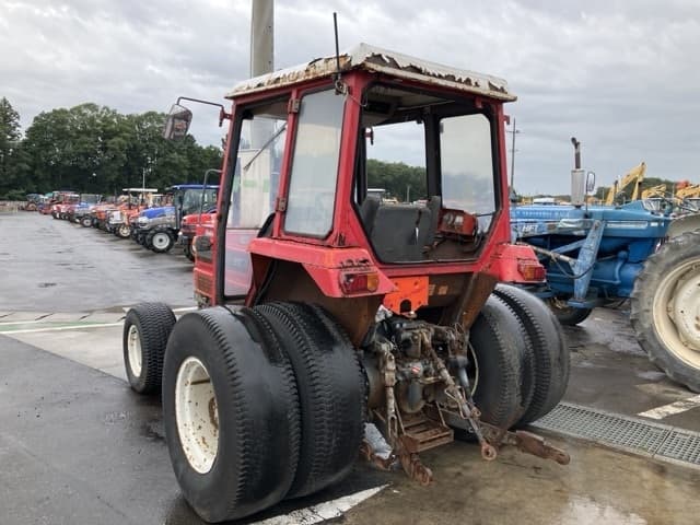 Tractor — Auction (lot 8459-2323)