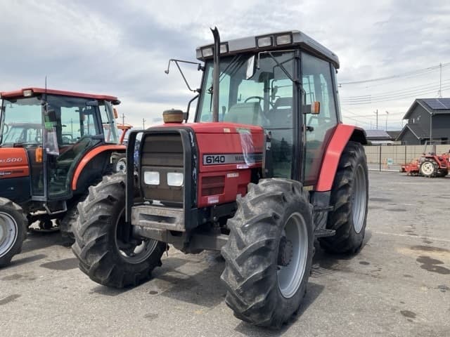 Tractor — Auction (lot 8459-2330)