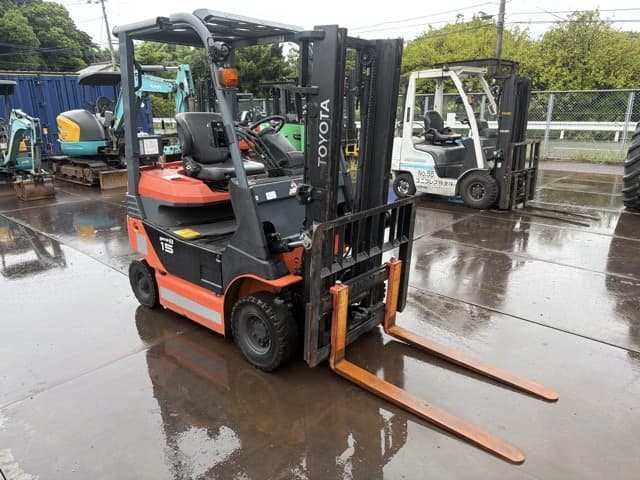 Battery Forklift — Auction (lot 8459-24007)