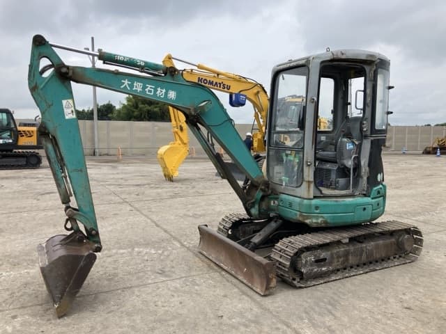 MINI EXCAVATOR — Auction (lot 8459-244)