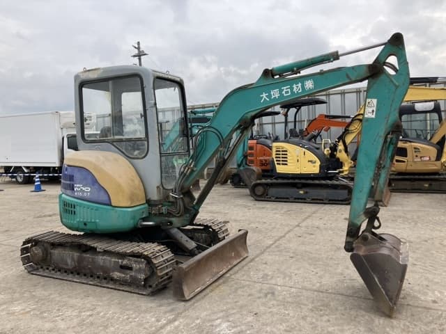MINI EXCAVATOR — Auction (lot 8459-244)