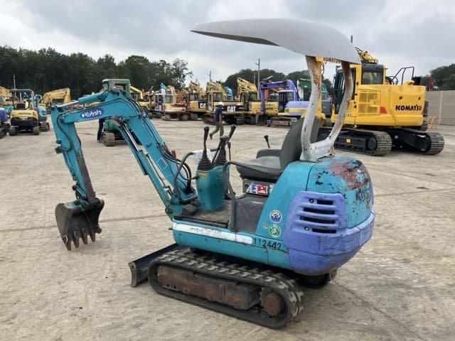 MINI EXCAVATOR — Auction (lot 8459-248)
