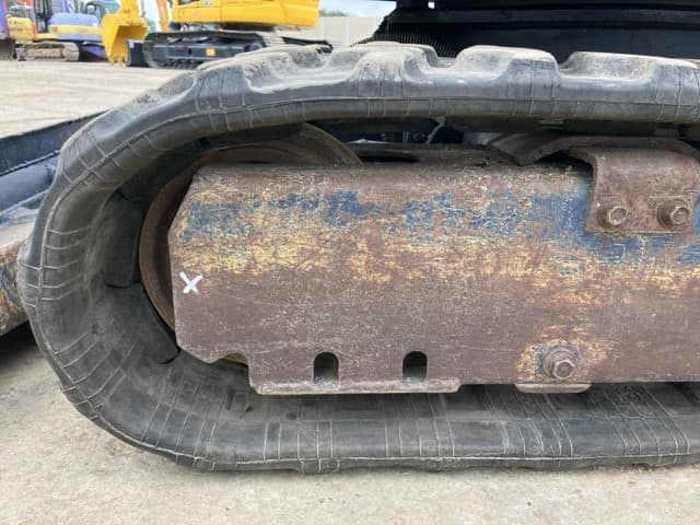 MINI EXCAVATOR — Auction (lot 8459-248)