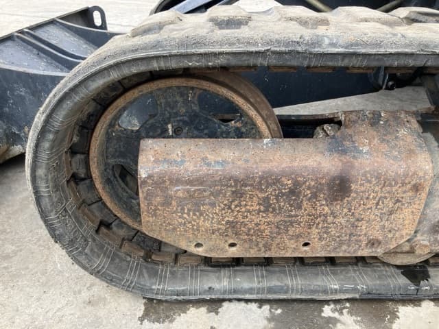 MINI EXCAVATOR — Auction (lot 8459-25)