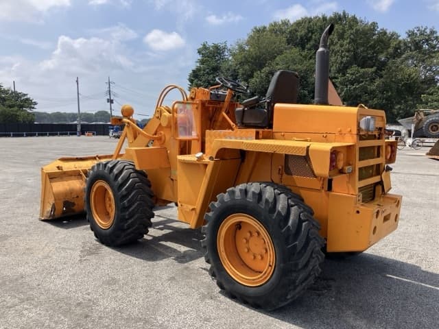 WHEEL LOADER — Auction (lot 8459-251)