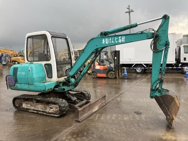 MINI EXCAVATOR — Auction (lot 8459-255)