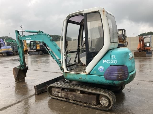 MINI EXCAVATOR — Auction (lot 8459-255)