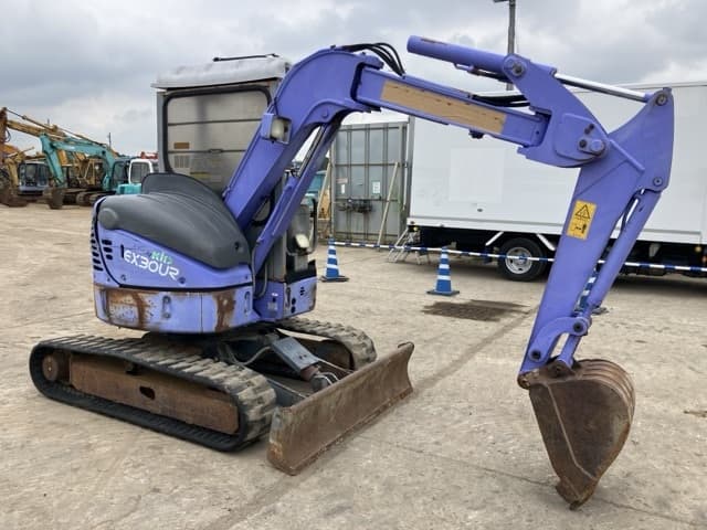 MINI EXCAVATOR — Auction (lot 8459-258)