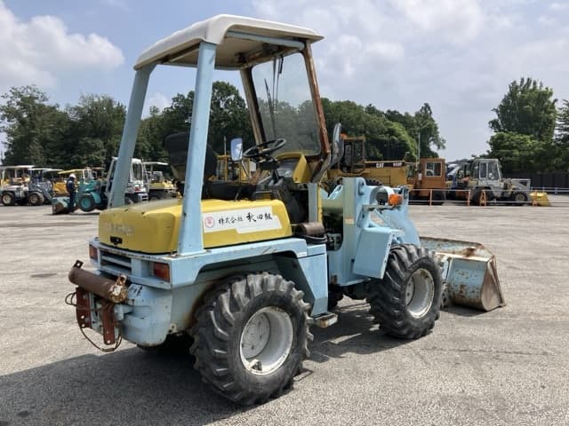 MINI WHEEL LOADER — Auction (lot 8459-260)