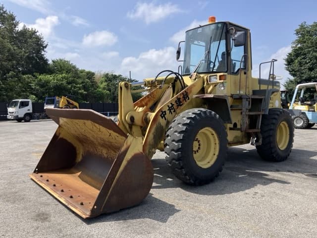 WHEEL LOADER — Auction (lot 8459-261)