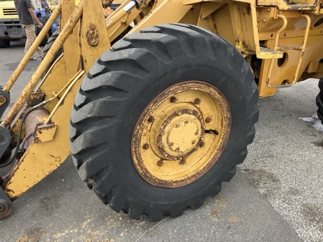 WHEEL LOADER — Auction (lot 8459-27)