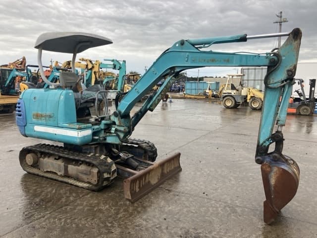 MINI EXCAVATOR — Auction (lot 8459-273)