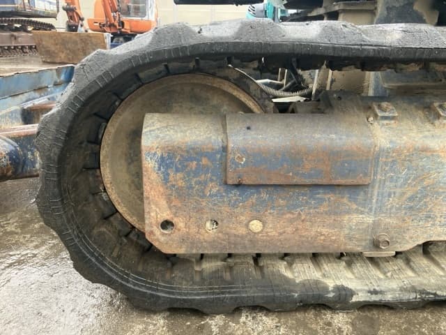 MINI EXCAVATOR — Auction (lot 8459-273)