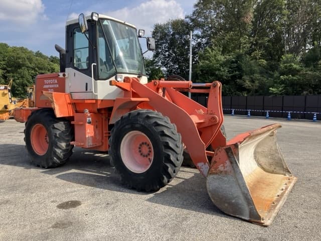 WHEEL LOADER — Auction (lot 8459-279)
