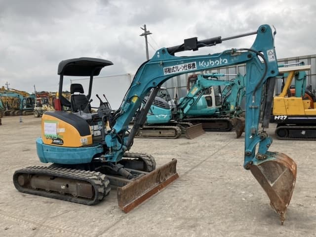 MINI EXCAVATOR — Auction (lot 8459-282)