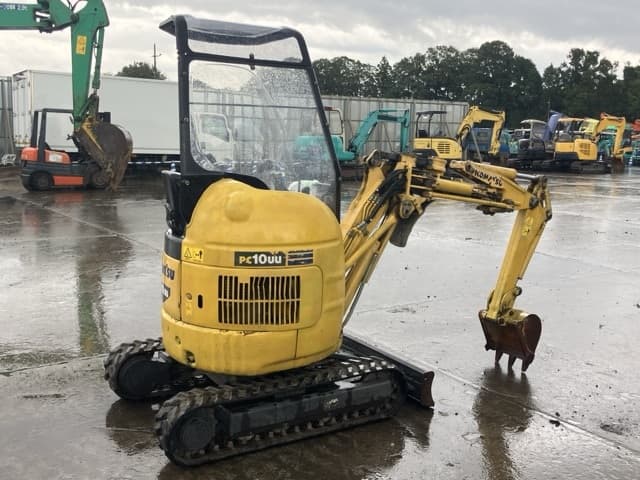 MINI EXCAVATOR — Auction (lot 8459-283)