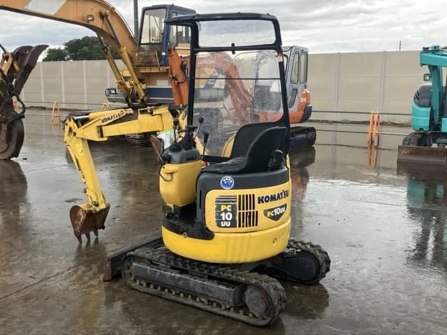 MINI EXCAVATOR — Auction (lot 8459-283)