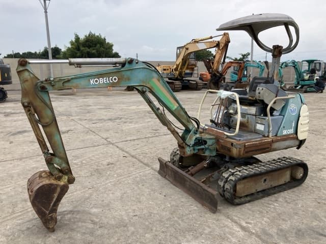 MINI EXCAVATOR — Auction (lot 8459-300)