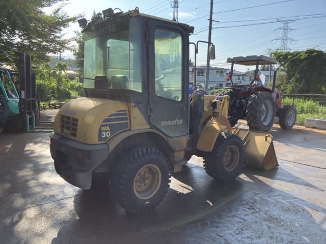 MINI WHEEL LOADER — Auction (lot 8459-30001)
