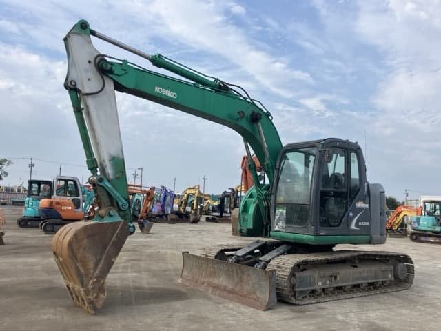 EXCAVATOR — Auction (lot 8459-302)