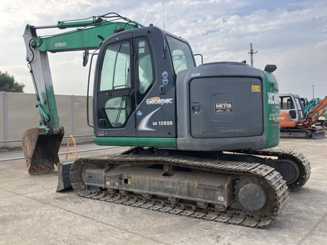 EXCAVATOR — Auction (lot 8459-302)
