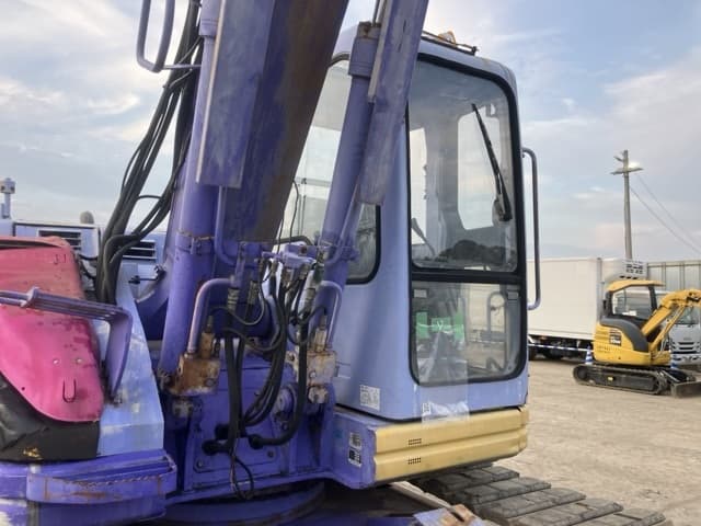 EXCAVATOR — Auction (lot 8459-306)