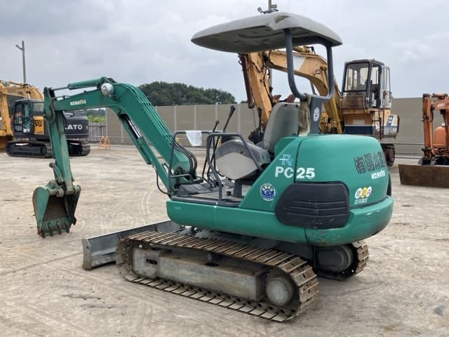 MINI EXCAVATOR — Auction (lot 8459-307)