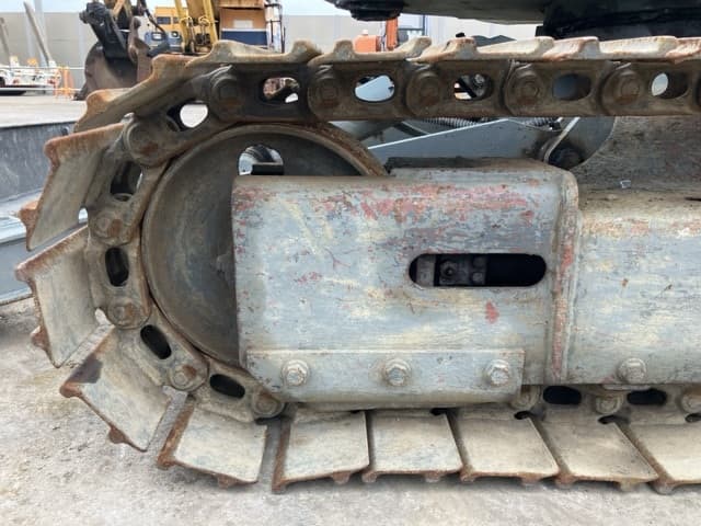 MINI EXCAVATOR — Auction (lot 8459-307)