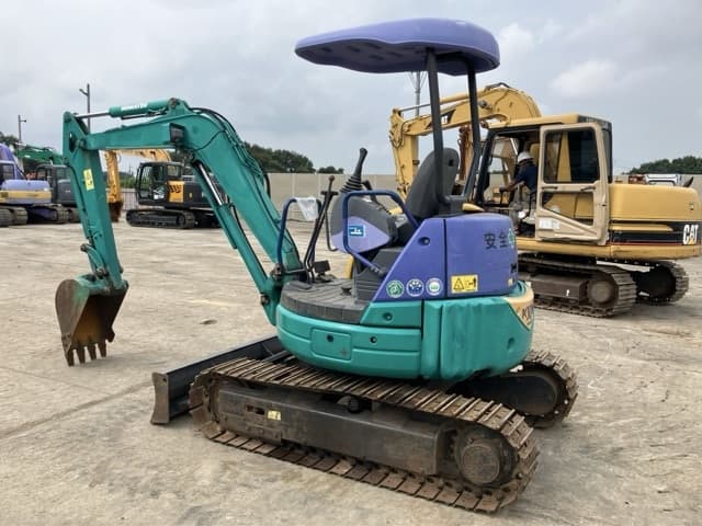MINI EXCAVATOR — Auction (lot 8459-308)