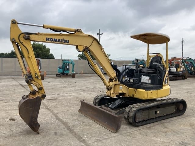 MINI EXCAVATOR — Auction (lot 8459-310)