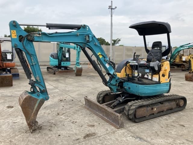 MINI EXCAVATOR — Auction (lot 8459-311)
