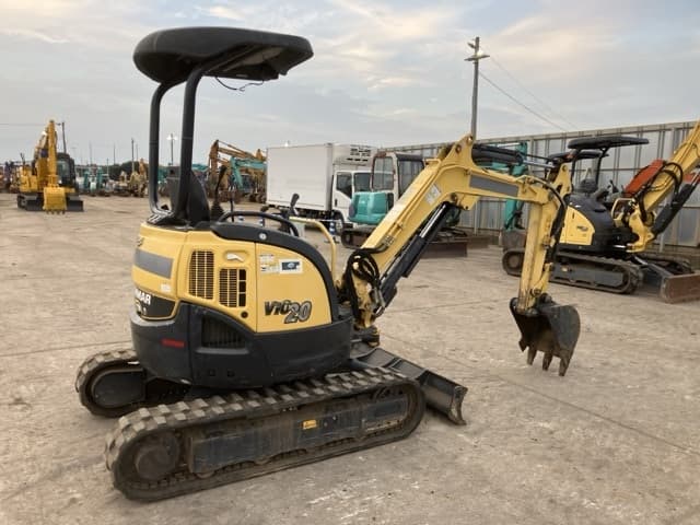 MINI EXCAVATOR — Auction (lot 8459-312)