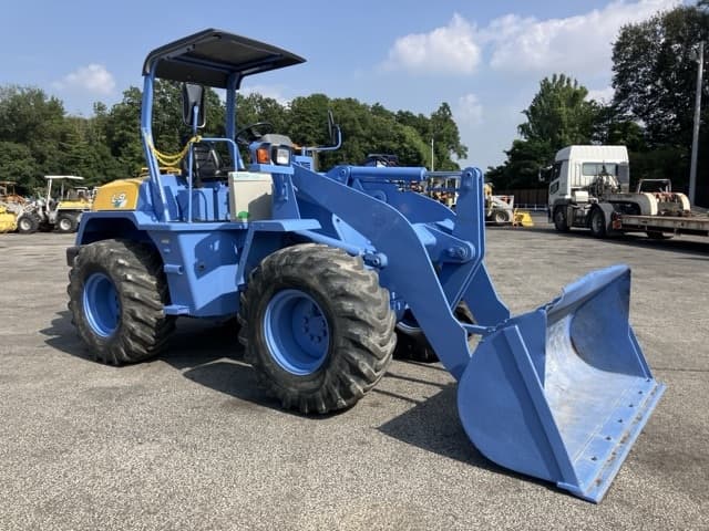 WHEEL LOADER — Auction (lot 8459-318)