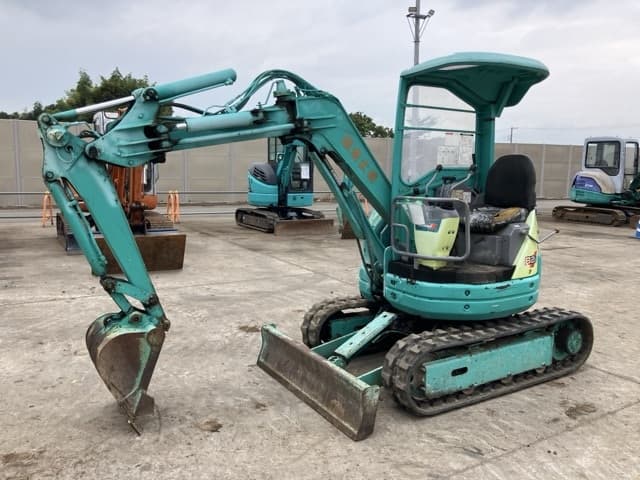 MINI EXCAVATOR — Auction (lot 8459-320)