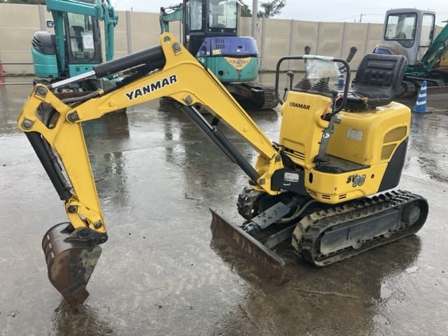 MINI EXCAVATOR — Auction (lot 8459-325)