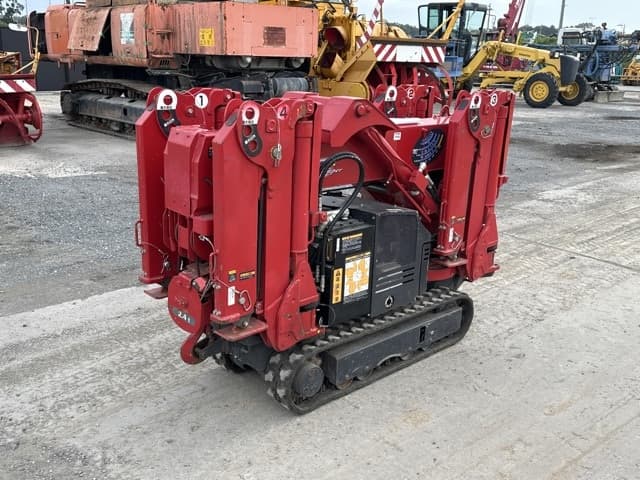 MINI CRAWLER CRANE — Auction (lot 8459-327)