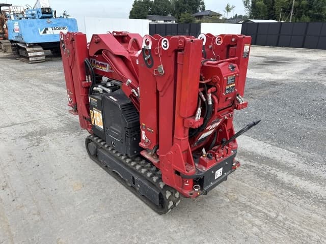 MINI CRAWLER CRANE — Auction (lot 8459-327)