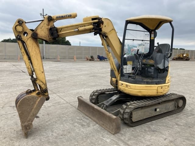 MINI EXCAVATOR — Auction (lot 8459-33)