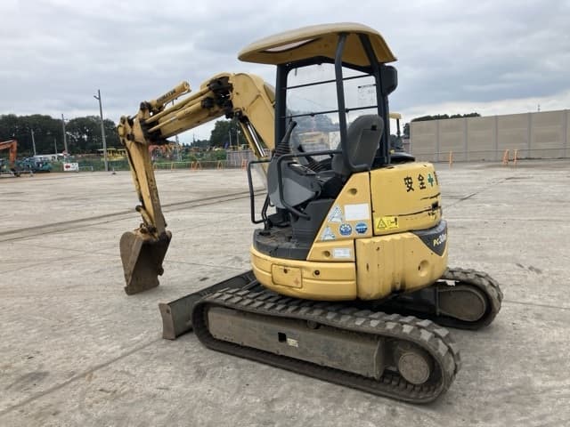 MINI EXCAVATOR — Auction (lot 8459-33)