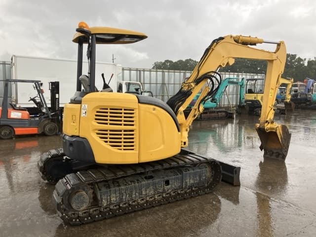 MINI EXCAVATOR — Auction (lot 8459-331)