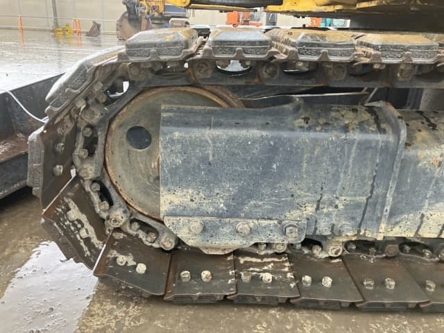 MINI EXCAVATOR — Auction (lot 8459-331)